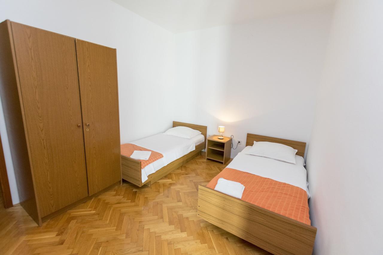 Apartments Jere Stipe Primošten Exterior foto